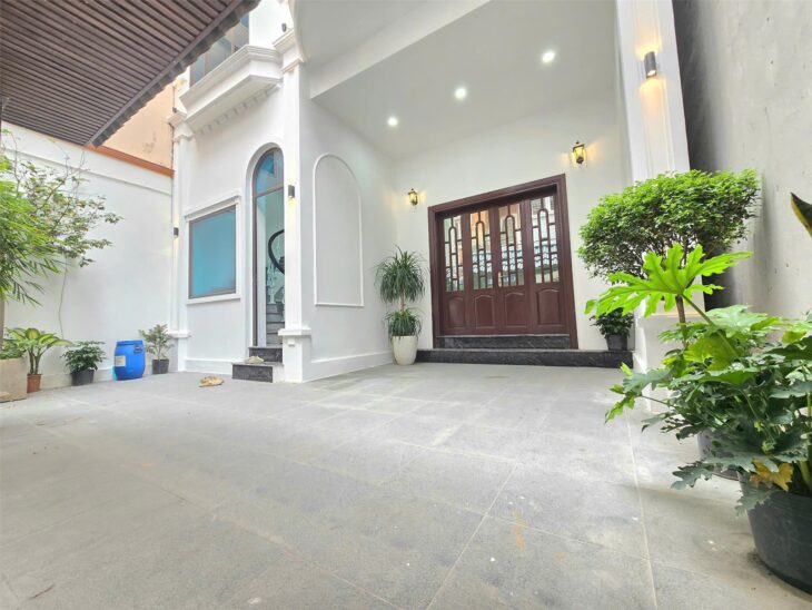 Chính chủ bán căn nhà 4 Tầng tại PHÚ THƯỢNG – TÂY HỒ, 82 m2 , mặt tiền 7.6 m. ô tô vào tận nhà. GIÁ