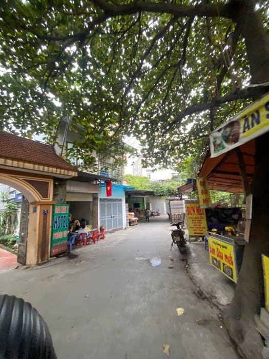 – Bán nhà siêu víp Thanh Bình Hà Đông 54m hơn 12 tỷ , Phân lô đẹp mê ly , oto tránh ,