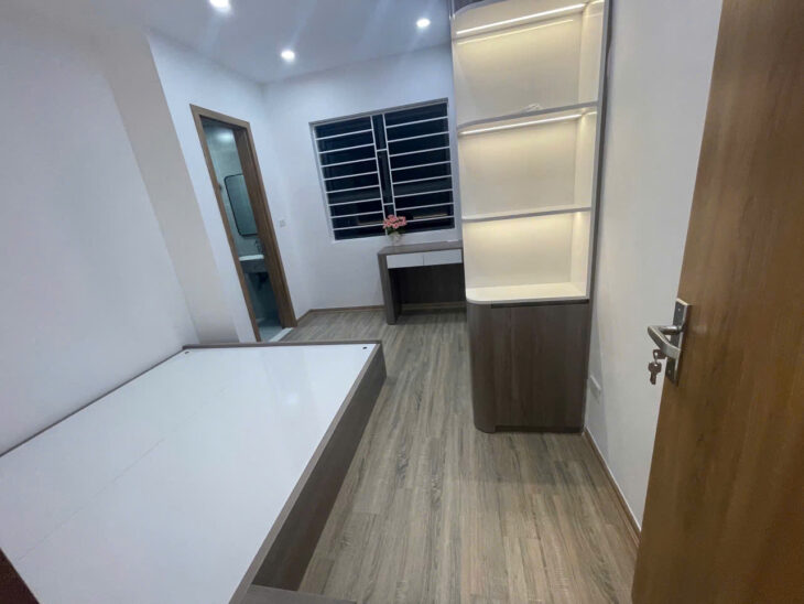 Bán căn hộ chung cư KVKL Nguyễn Xiển Hoàng Mai 56m2 x 2 ngủ tầng 9 giá chỉ 3 tỷ