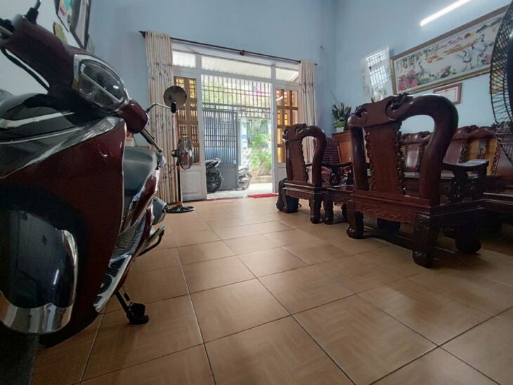Bán nhà khu vip Hiệp Bình Chánh HXH thông 4 phía chỉ 6.95 tỷ.