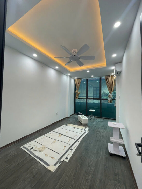 Chủ hạ chào 1 tỷ lô góc Phố 8/3 32mT1/38T2, 5 tầng, mặt tiền 4.1m, 6.2 tỷ Hai Bà Trưng.