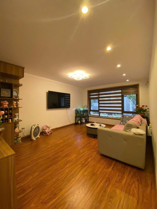 NHÀ ĐẸP – CHỦ THIỆN CHÍ BÁN NHANH – GIÁ TỐT CÓ THƯƠNG LƯỢNG ???? Ngọc Thụy – Long Biên DT 73m², MT