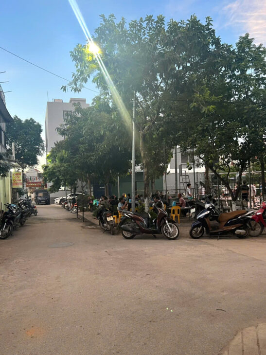 Bán đất ĐỨC THƯỢNG, lô góc 2 thoáng, oto thông cách 20m, nhỉnh 4 tỷ.