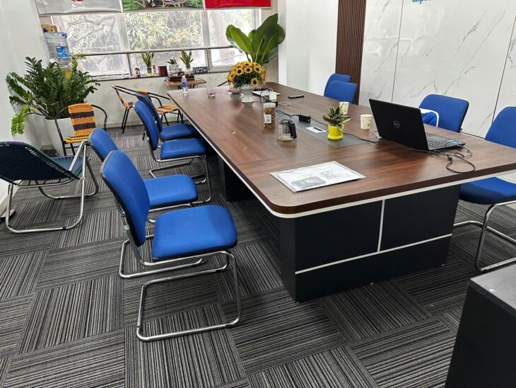 Cho thuê lâu dài từng tầng riêng biệt – mỗi tầng 80 m2 có tháng máy – 8 triệu /tầng /tháng thích
