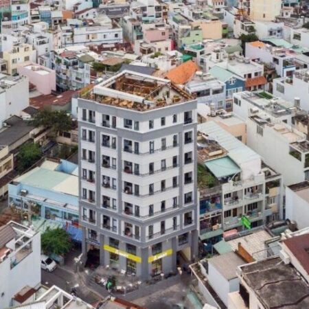 Bán tòa nhà CHDV hầm 6 tầng đường Phan Văn Trị, BT. DT 12x30m (364m2) HĐT 330tr/th
