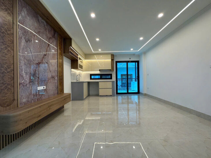 BÁN NHÀ RIÊNG GIÁP NHẤT THANH XUÂN 40M 8 TẦNG THANG MÁY NHÀ ĐẸP FULL NỘI THẤT 13.5 TỶ