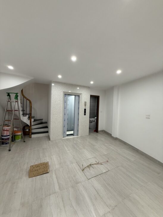 MẶT NGÕ PHỐ CÁT LINH , 7TẦNG THANG MÁY NHẬP KHẨU-DT 37M2-MT,7.2:GIÁ CHỈ 14.6 TỶ