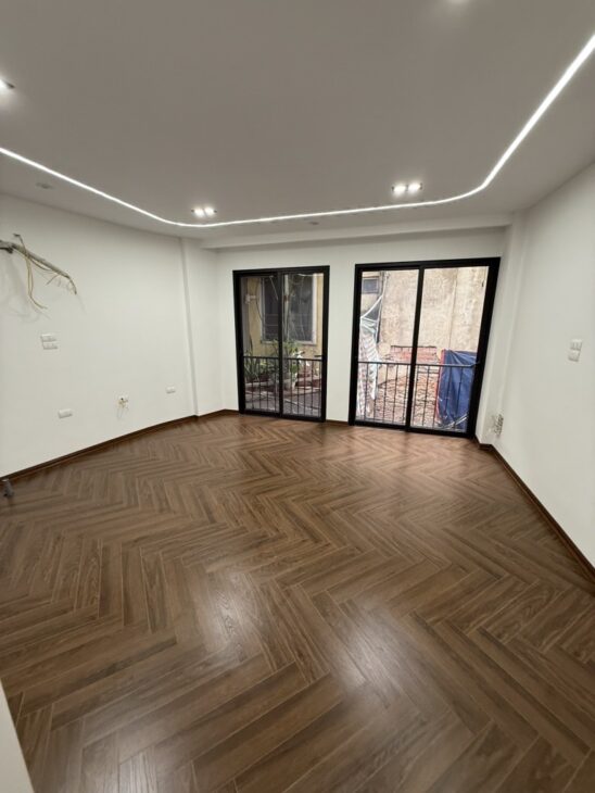 MẶT NGÕ PHỐ CÁT LINH , 7TẦNG THANG MÁY NHẬP KHẨU-DT 37M2-MT,7.2:GIÁ CHỈ 14.6 TỶ