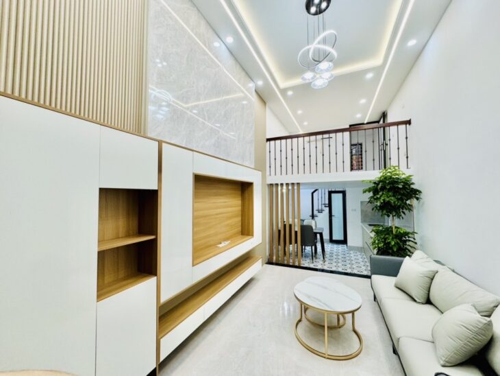 BÁN NHÀ -TÔN ĐỨC THẮNG,FULL NỘI THẤT -4 TẦNG-DT30M2-GIÁ CHỈ 6.1TỶ