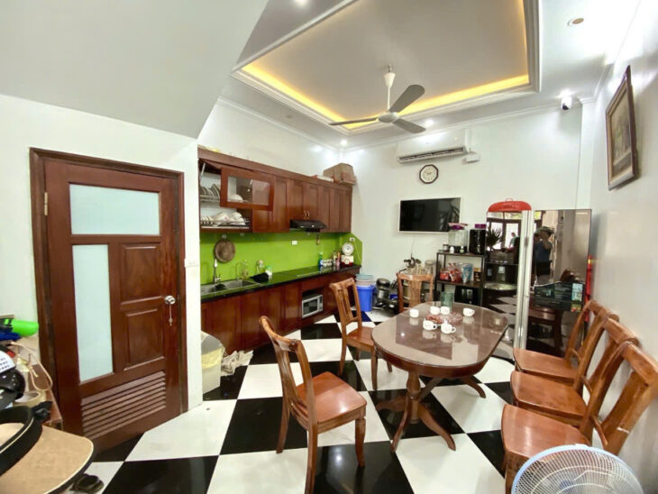 BÁN NHÀ THỊNH LIỆT- HOÀNG MAI, 55 M2, 5 TẦNG, MẶT TIỀN 4 M, GIÁ 12,5 TỶ.