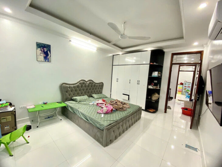 BÁN NHÀ THỊNH LIỆT- HOÀNG MAI, 55 M2, 5 TẦNG, MẶT TIỀN 4 M, GIÁ 12,5 TỶ.