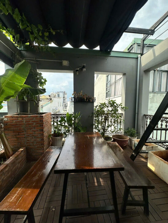 Nhà Nơ Trang Long – 2 MT 6m-116m2 – 5 tầng – 5,1 x24m – 7 PN – đang làm VP công ty và ở – 14.5 tỷ