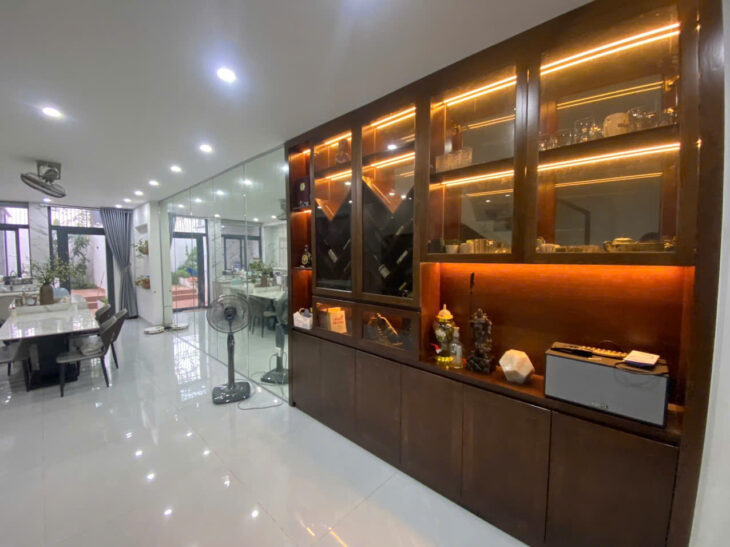 Bán nhà 4 tầng, 122m², 4PN, 4WC, Q.9, 12.8 tỷ, sổ hồng