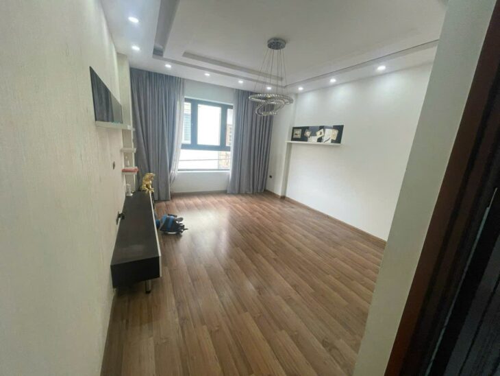 Nhỉnh 6 tỷ sở hữu ngay căn hộ 72m2 trung tâm Tây Hồ