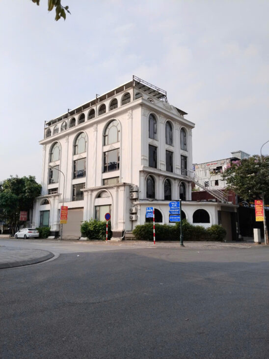 NHÀ PHÚC LỢI – DÒNG TIỀN TỐT – OTO TRÁNH – GẦN CHỢ – GẦN VINHOMES