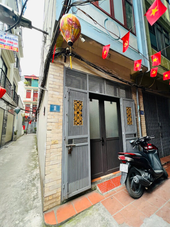 Bán nhà trung tâm Bồ Đề 5 tầng 5.3 tỷ