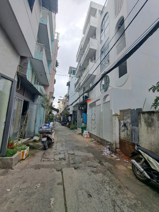 BÁN ĐẤT MẶT TIỀN HẺM ĐẸP – ĐƯỜNG BÙI VĂN BA, QUẬN 7 – GIÁ CHỈ HƠN 80 TRIỆU/M², GỌI NGAY: