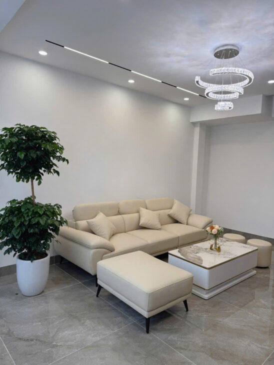 SIÊU PHẨN PHÂN LÔ NGỌC THỤY – LONG BIÊN – THANG MÁY NHẬP KHẨU – GARA ÔTÔ 7 CHỖ – GẦN TRƯỜNG VIỆT