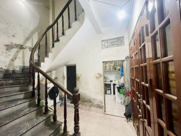 NHÀ 3 TẦNG 2 MẶT NGÕ- HÀO NAM-Ô TÔ QUA,LÔ GÓC -55M2-GIÁ CHỈ 12,8 TỶ