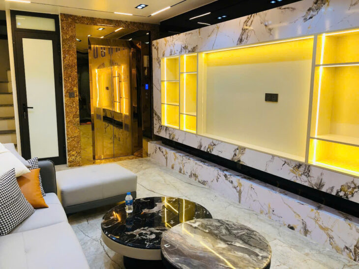 SIÊU PHẨM NGỌC LÂM: VỊ TRÍ VÀNG – Ô TÔ TRÁNH – THANG MÁY NHẬP KHẨU – CHỈ 20M RA PHỐ HỒNG TIẾN! ????