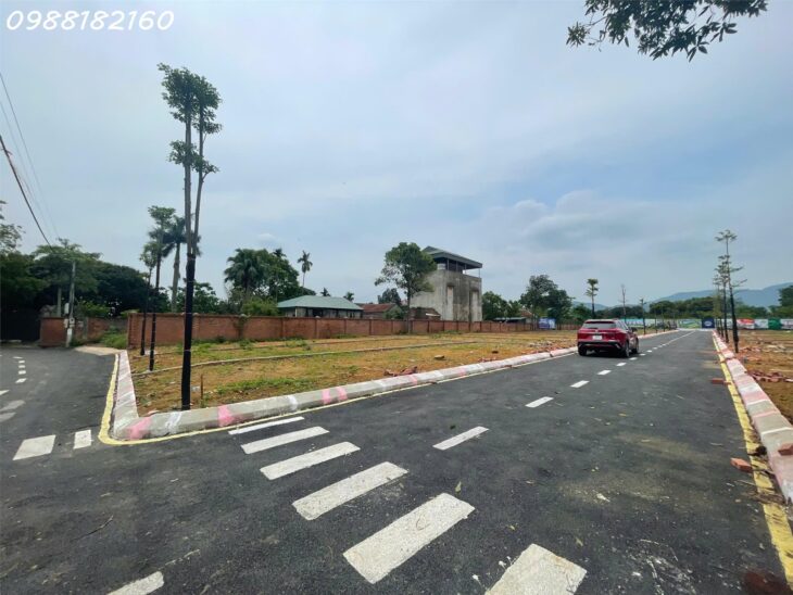 HƠN 101M2, ĐƯỜNG DỘNG OTO TRÁNH TẠI KHU VAI RÉO- PHÚ CÁT CHỈ NHỈNH 4 TỶ XÍU, LH 0988182160