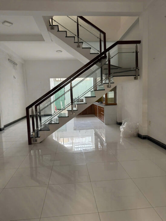NHÀ 5X21M, ĐẶC BIỆT HẺM 8M TRƯỚC SAU, SÂN XE HƠI, THẠNH LỘC 41