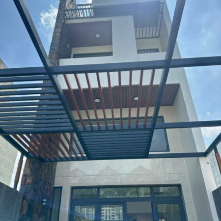 NHÀ 4 LẦU DIỆN TÍCH KHỦNG 4.4X22M, SÁT MẶT TIỀN TL41, HẺM LỚN, GIÁ RẺ