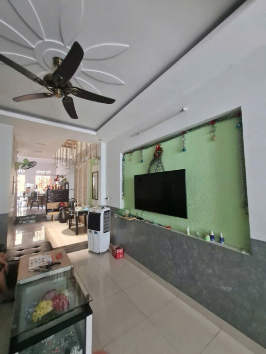 Cần bán căn nhà 3 tầng mới ngay trung tâm bàn cờ Nha Trang, phường Tân Lập. Vị trí Mặt tiền đường