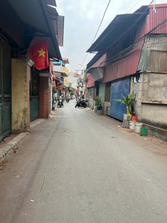 Bán đất tặng nhà 2 tầng 1 tum tại Khu phố Hương Mạc – hương mạc – từ sơn – BẮC NINH