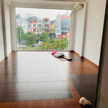 Độc quyền cho thuê nhà mặt phố Vũ Tông Phan, 4 tầng × 40m² × mặt tiền 5m, kinh doanh mọi mặt hàng,