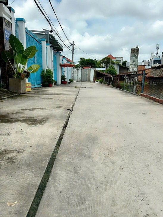 HOT– BÁN NHÀ 3 TẦNG – NGAY TỈNH LỘ 10 – 68M2 ( 4×17M) – HXH- NHỈNH 4 TỶ.