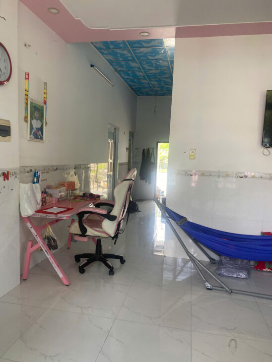 Nhà cấp 4 thiết kế 2 căn 1 cặp. đường Tân Phước phường Phuóc Long Nha Trang Quy cách: 1 phòng thờ