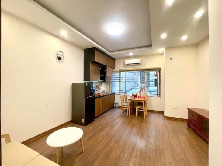 BÁN NHÀ PHỐ THÁI THỊNH – 40M2 x 5 TẦNG – GIÁ 21 TỶ – KINH DOANH ĐỈNH – VỊ TRÍ TRUNG TÂM