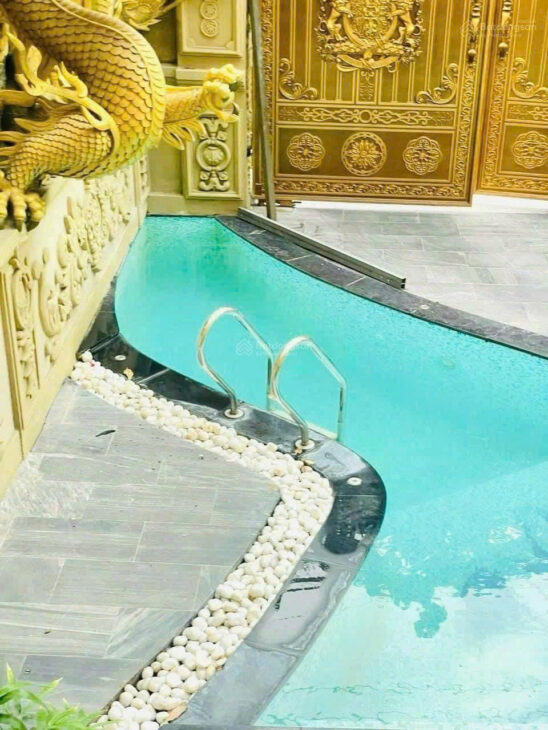 Biệt thự 5 lầu HXT thông Dương Quảng Hàm ngang 8m 180m2 tặng NT VÀNG 24K hồ bơi 37.9 tỷ