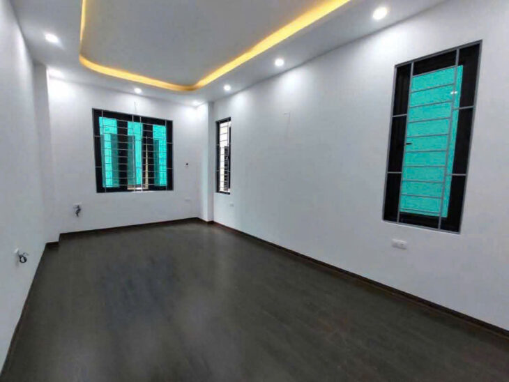 Cần Bán Nhà Tân Mai Ô Tô Đỗ Cửa 45m 2 Tầng 3 Ngủ 4.28 Tỷ Sổ Đỏ Chính Chủ