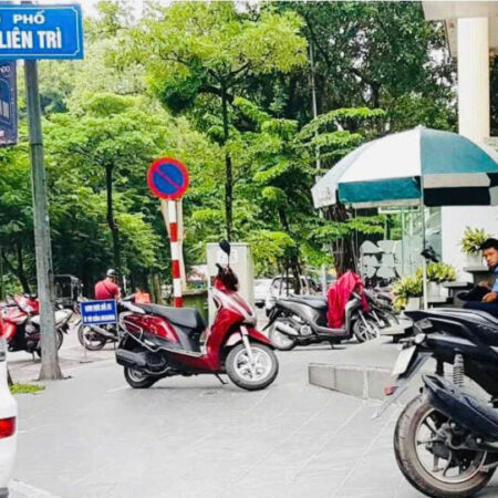 Độc quyền cho thuê nhà mặt phố Liên Trì, 60m², mt15m, kinh doanh mọi hình thức