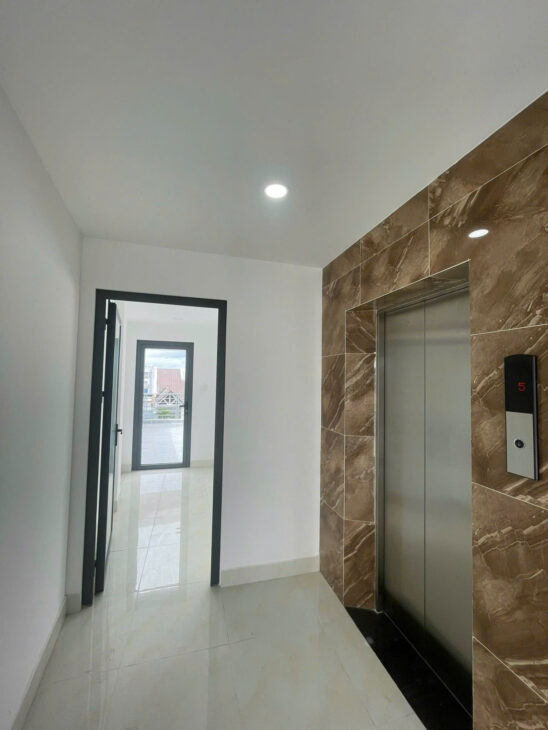 BÁN TÒA NHÀ MẶT TIỀN BÙI ĐÌNH TUÝ, P24, BÌNH THẠNH – DT 6.5x25m, NỞ HẬU 8M – 6 LẦU THANG MÁY – GIÁ