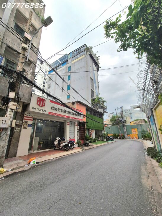 Bán MT Phú Nhuận cách Phan Đăng Lưu 200m vị trí xây tòa nhà