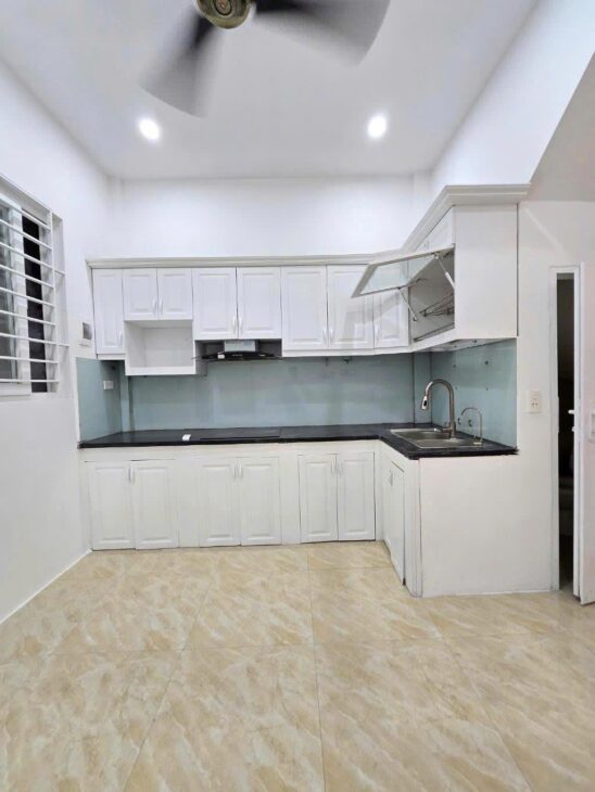 Nhà đẹp- full nội thất-phố Kim Giang- KĐT Đại Kim