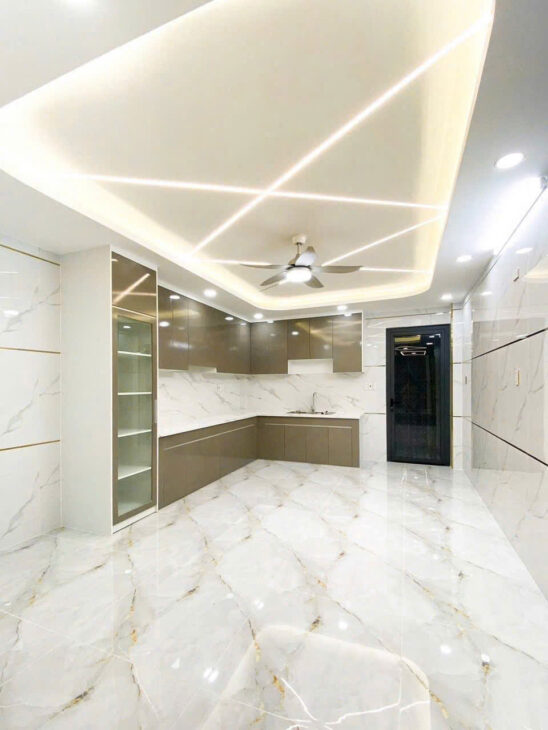 GIẢM MẠNH ——- có thang máy 450kg ✨ NHỈNH 8 TỶ XÍU XIU