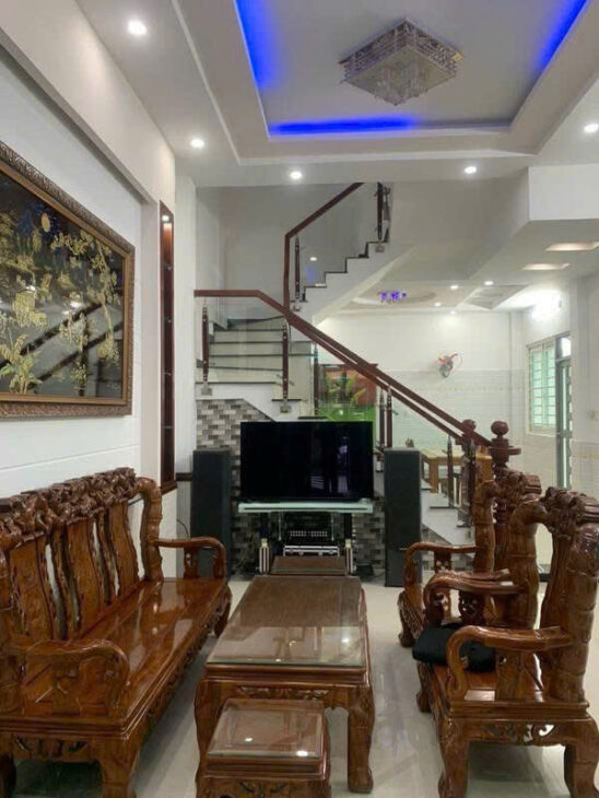 Phạm Văn Chiêu, Gò Vấp, hẻm xe tải, góc 2 mặt tiền hết lộ giới, view công viên, tặng full nội thất.