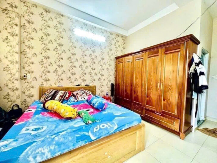 NHÀ 3 TẦNG – HẺM XE HƠI – HƯƠNG LỘ 2- NGAY BỆNH VIỆN BÌNH TÂN – GIÁP TÂN PHÚ ( 4 x 16 ) 65M2 , 5.39