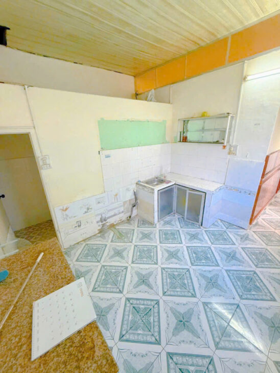 NHÀ TRUNG TÂM THÀNH PHỐ NHA TRANG SỔ HỒNG HOÀN CÔNG – GIÁ CHỈ 2 TỶ 2