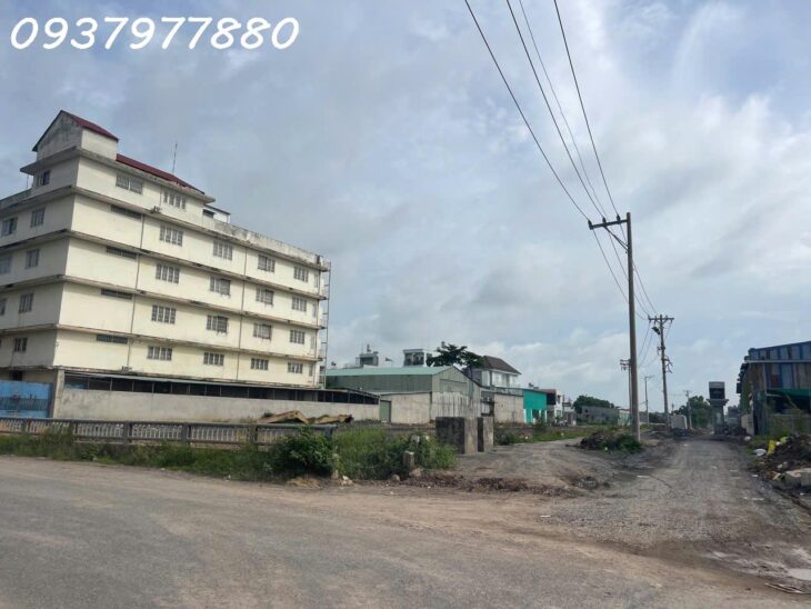 CHÍNH CHỦ GỬI BÁN GẤP LÔ ĐẤT MẶT TIỀN KÊNH TIÊU – XUÂN THỚI ĐÔNG, HÓC MÔN – DIỆN TÍCH KHỦNG 1.238M²