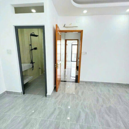 🔥🔥 SIÊU PHẨM KHU TÊN LỬA – NHÀ MỚI XÂY 5 TẦNG HIỆN ĐẠI – HOÀN CÔNG ĐỦ – 5×12 – 60M² – HẺM XE HƠI