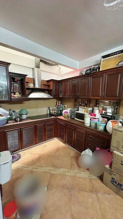 Bán nhà mặt phố Ca Văn Thỉnh, Tân Bình, 60m2, 18 tỷ, 4 tầng, 5PN