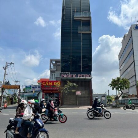 BÁ.N ĐẤT 1 XẸT HÀNG TRE, LONG THẠNH MỸ – 111M² – GIÁ 5 TỶ