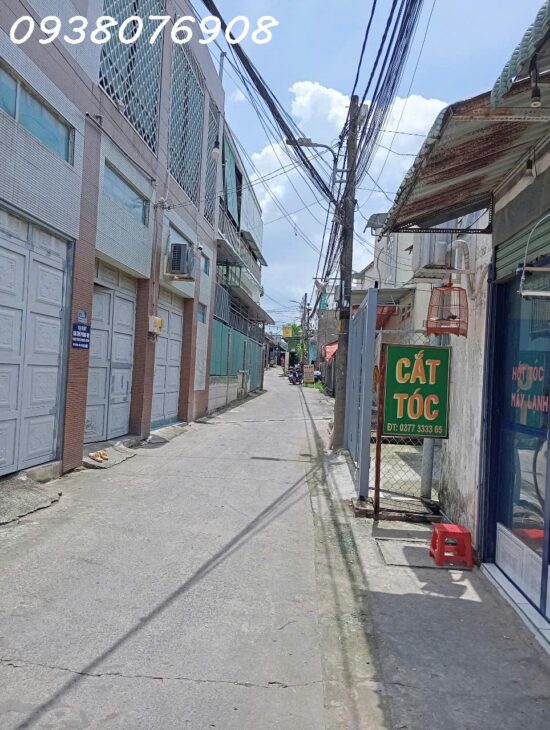 Nhà 85m2- 2 mặt tiền chợ Long Thạnh Mỹ-5.2 tỷ ngay Cao đẳng Cảnh Sát-5.2 tỷ