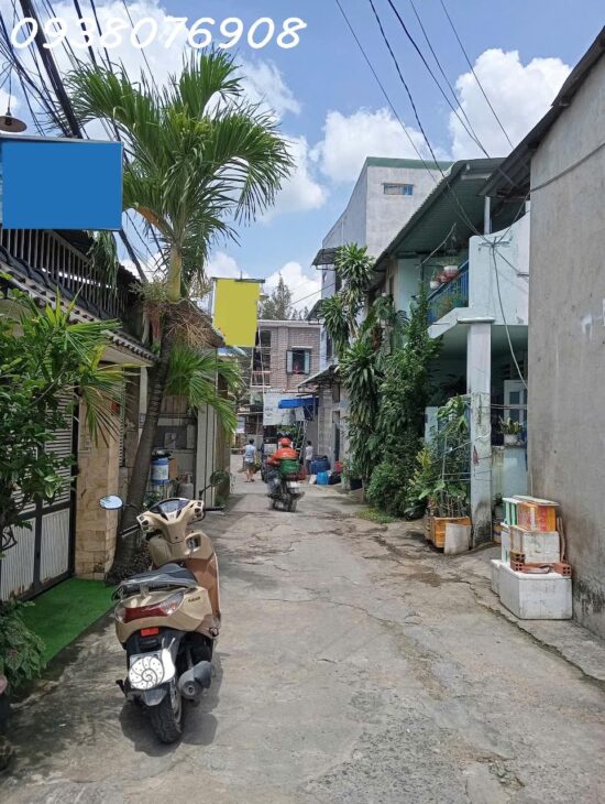 Nhà 85m2- 2 mặt tiền chợ Long Thạnh Mỹ-5.2 tỷ ngay Cao đẳng Cảnh Sát-5.2 tỷ