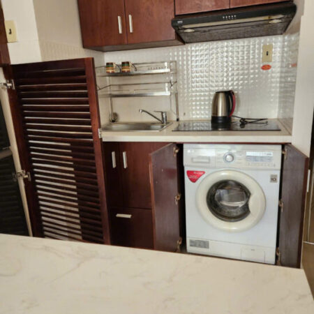 Bán toàn căn hộ Nguyễn Thiện Thuật vị trí: Hẻm Nguyễn Thiện Thuật, TP. Nha Trang diện tích đất :